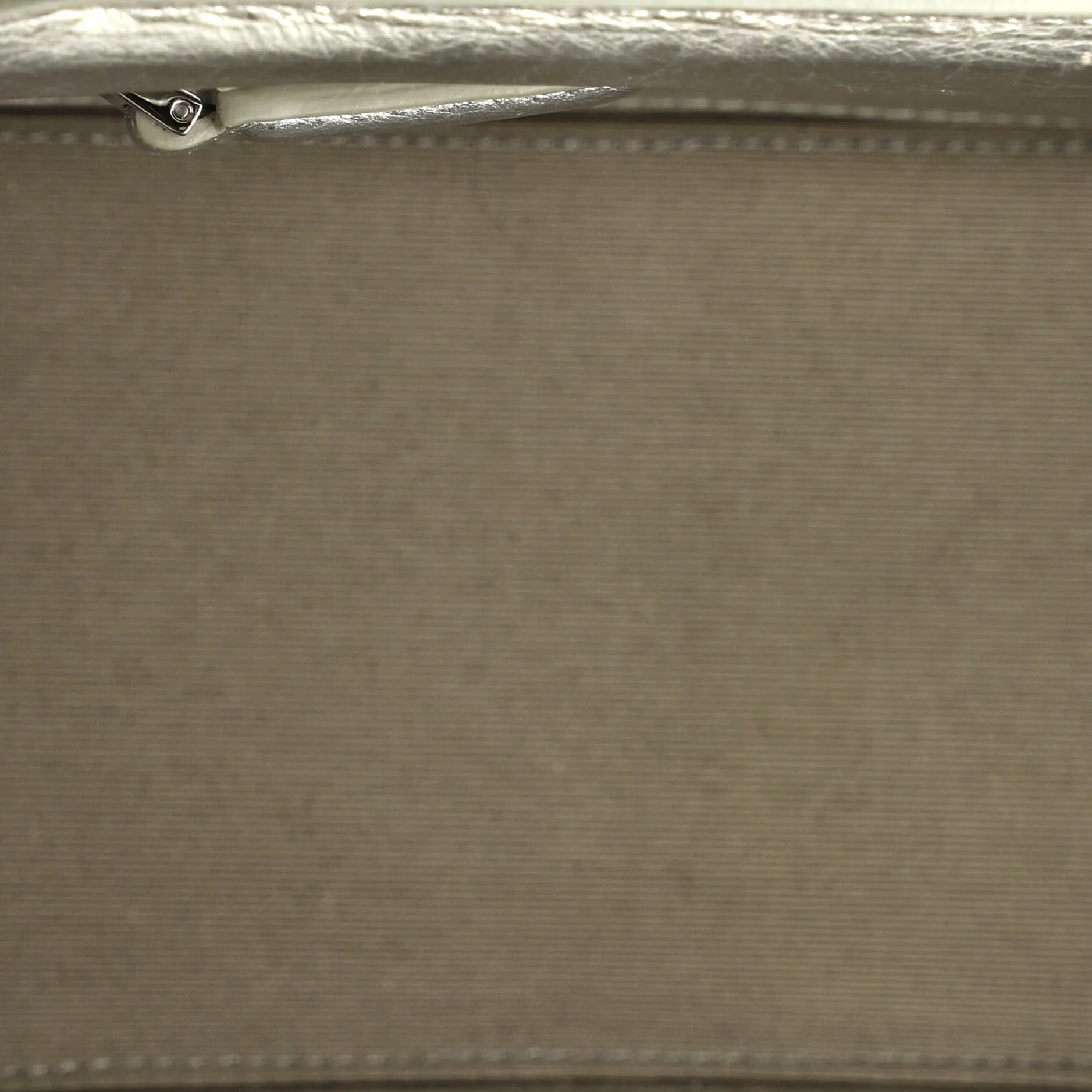 Antigona Lock Bag Leather Mini