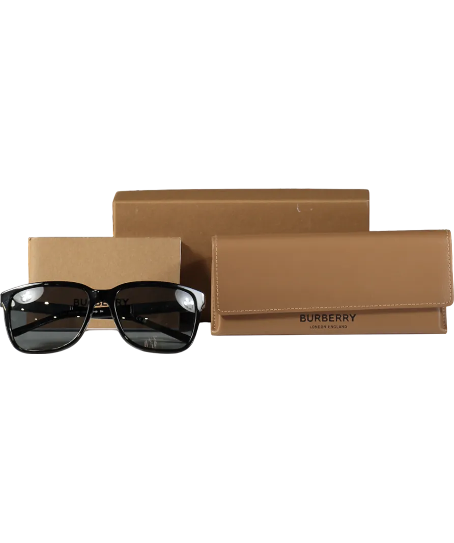 Burberry Black Be4181 Icon Stripe Sunglasses in case
