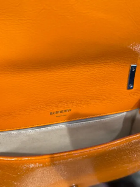 Burberry Lola Bag 23cm Like New
