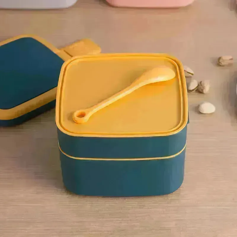 Double-layer portable Bento Thermal Insulated  lunch box with lid.
