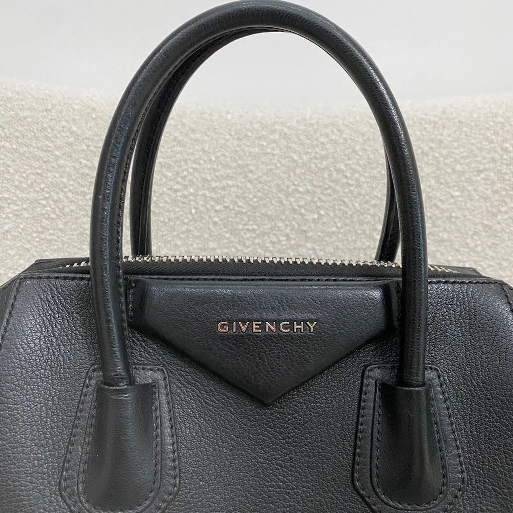 Givenchy Antigona Small Bag Black