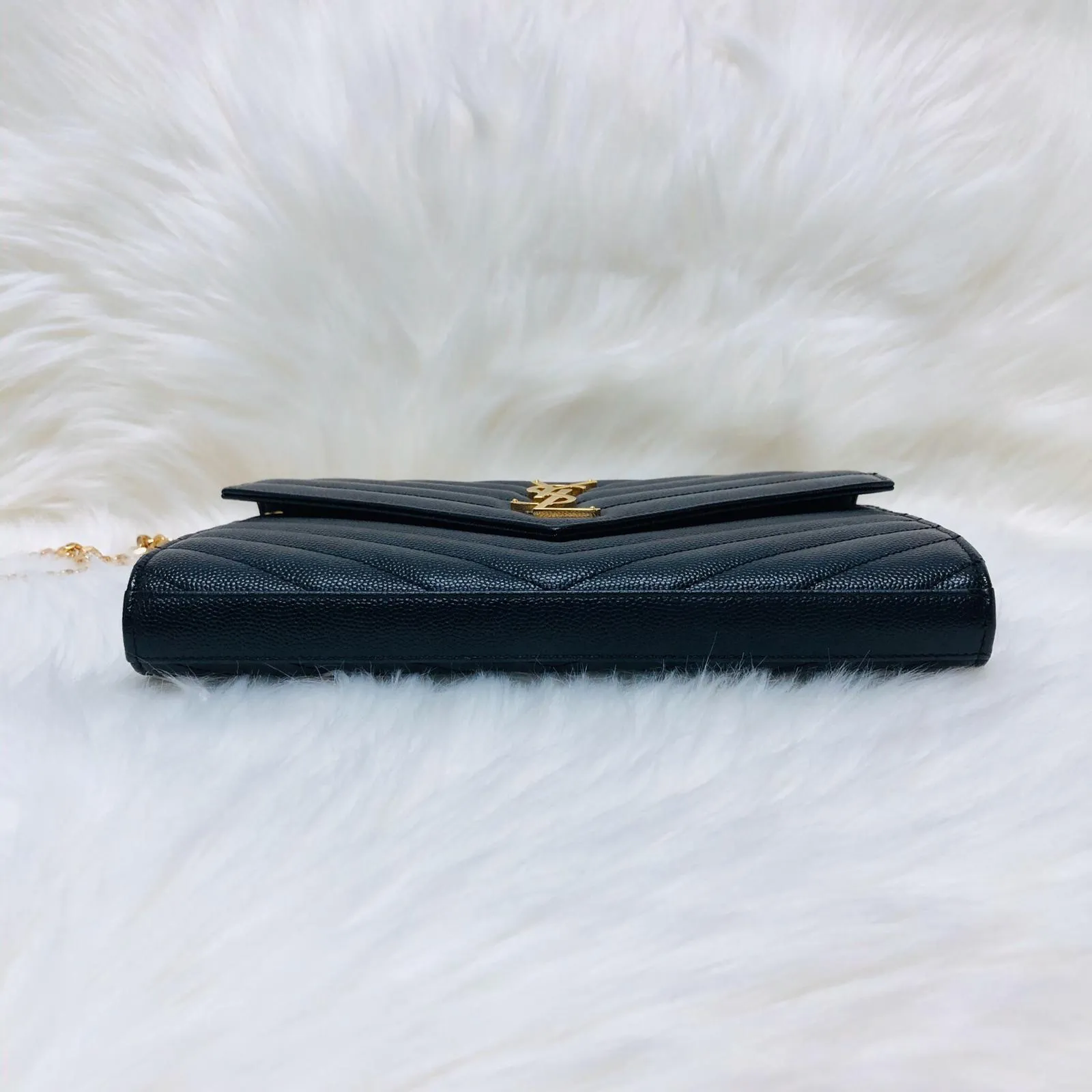 Grain de Poudre Envelope Wallet on Chain in Black