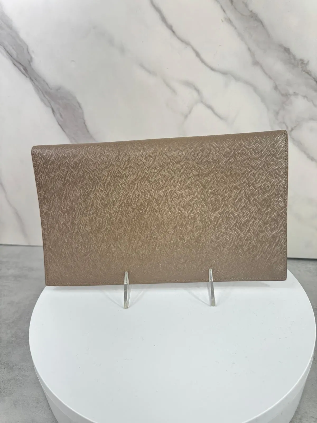 YSL GRAIN DE POUDRE LEATHER UPTOWN POUCH/ CLUTCH